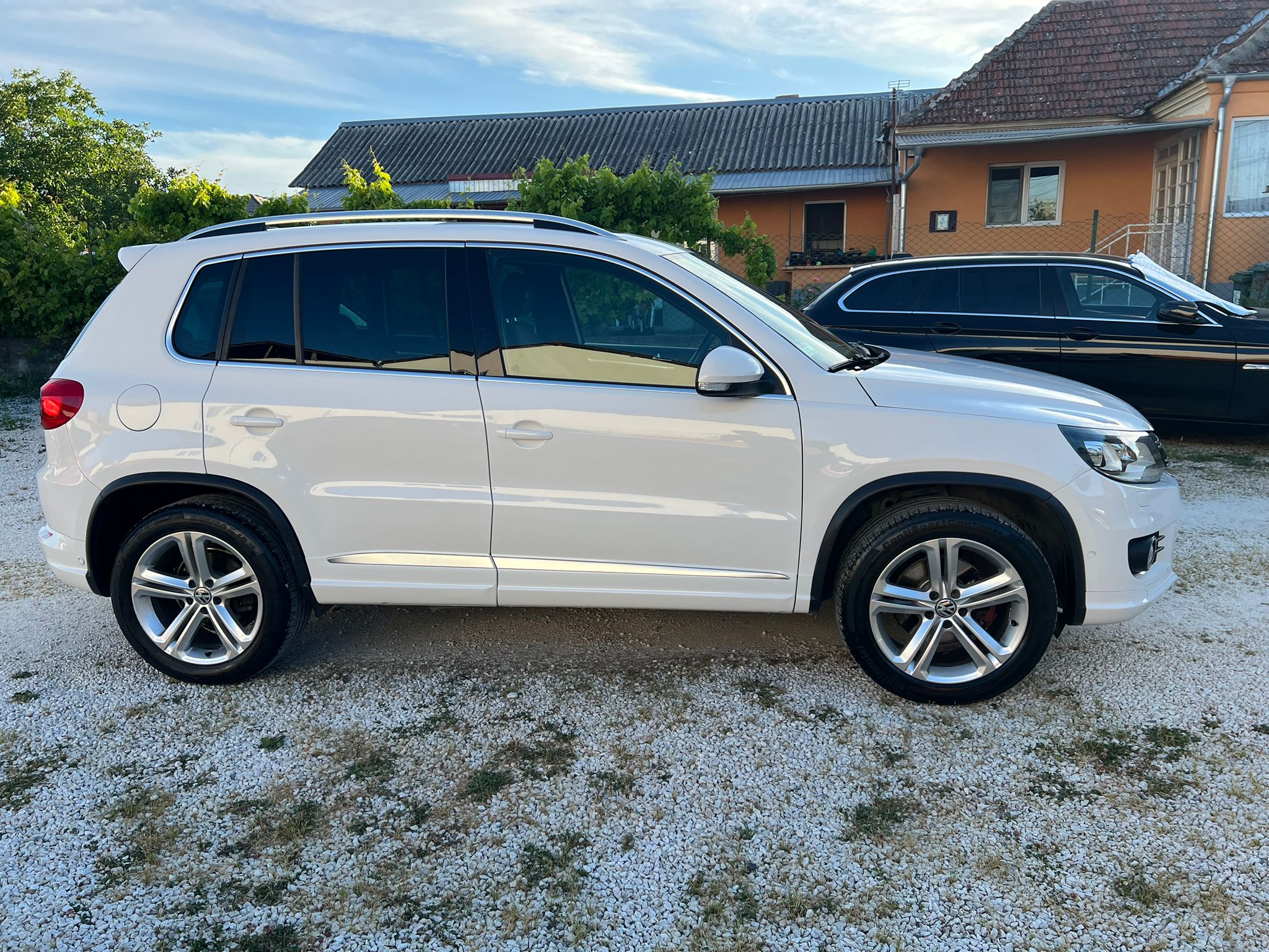 VW Tiguan 2.0 TDI R-Line DSG 4Motion
