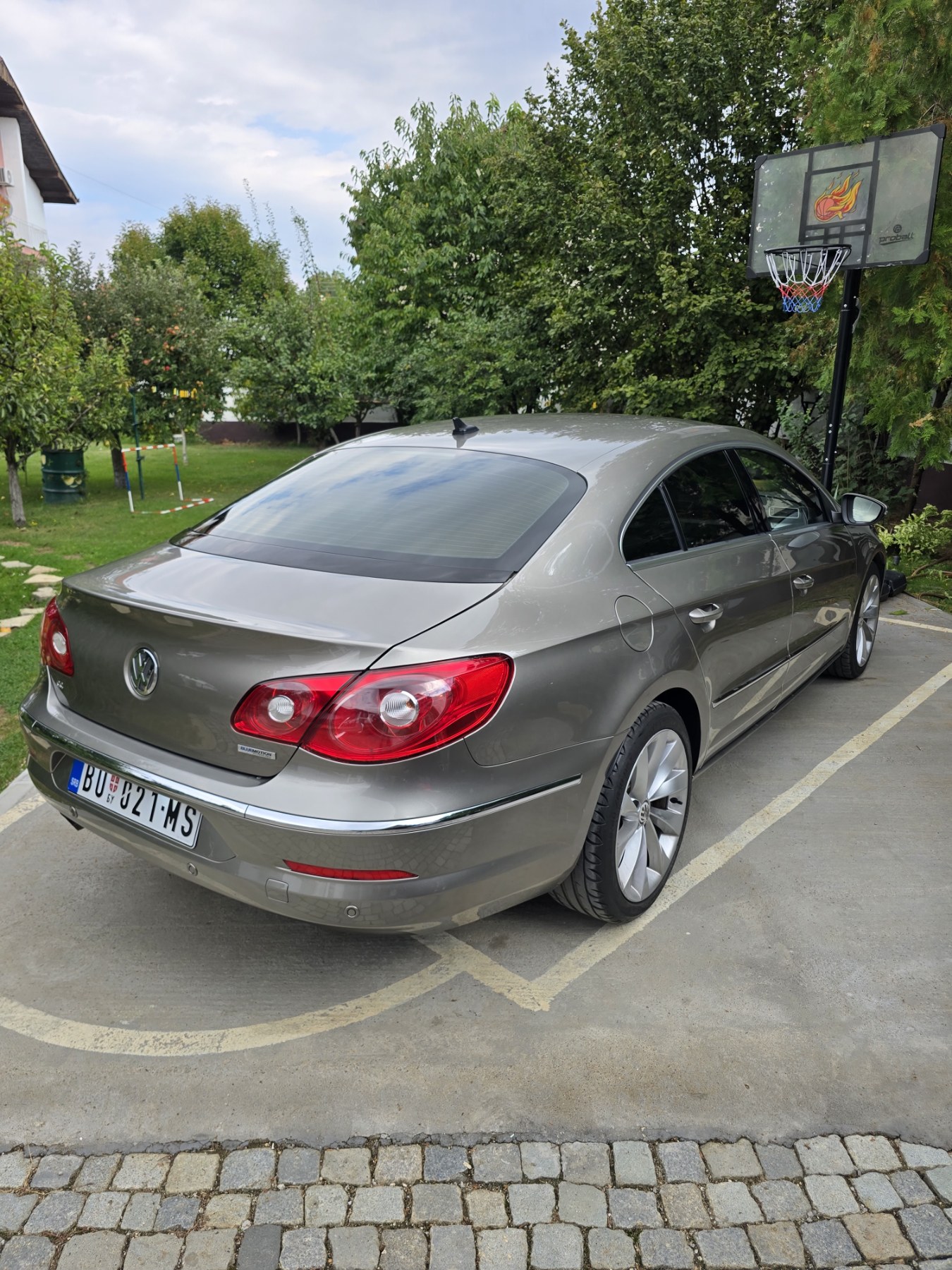Volkswagen Passat CC 2.0 bluemotion