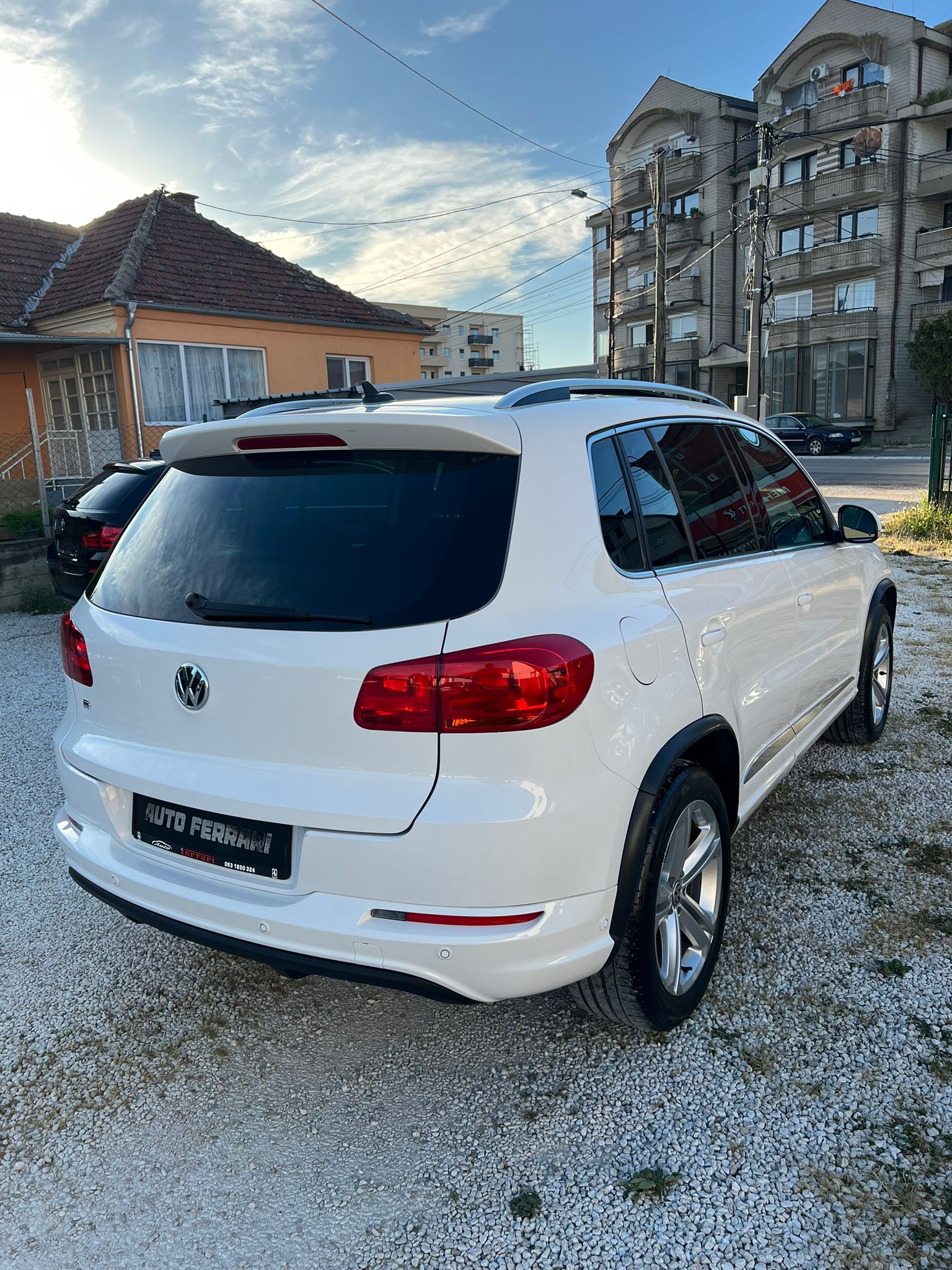 VW Tiguan 2.0 TDI R-Line DSG 4Motion