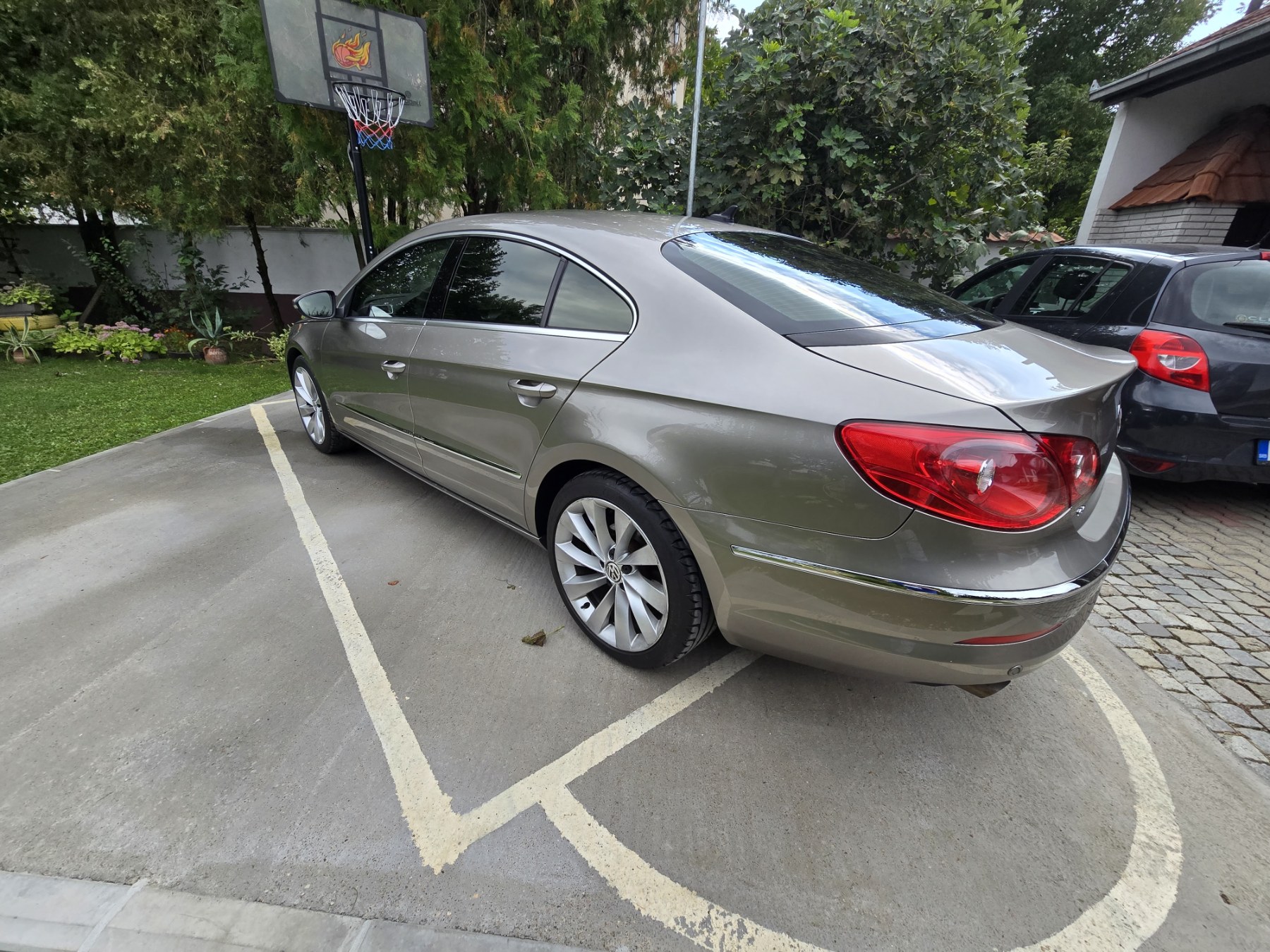 Volkswagen Passat CC 2.0 bluemotion